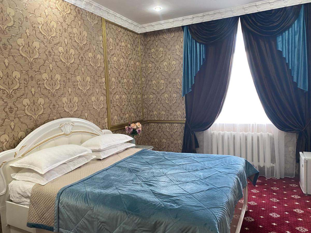 Lion Hotel Asztana Kültér fotó