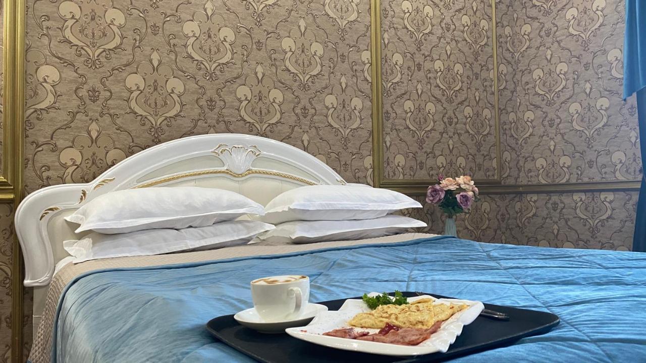 Lion Hotel Asztana Kültér fotó