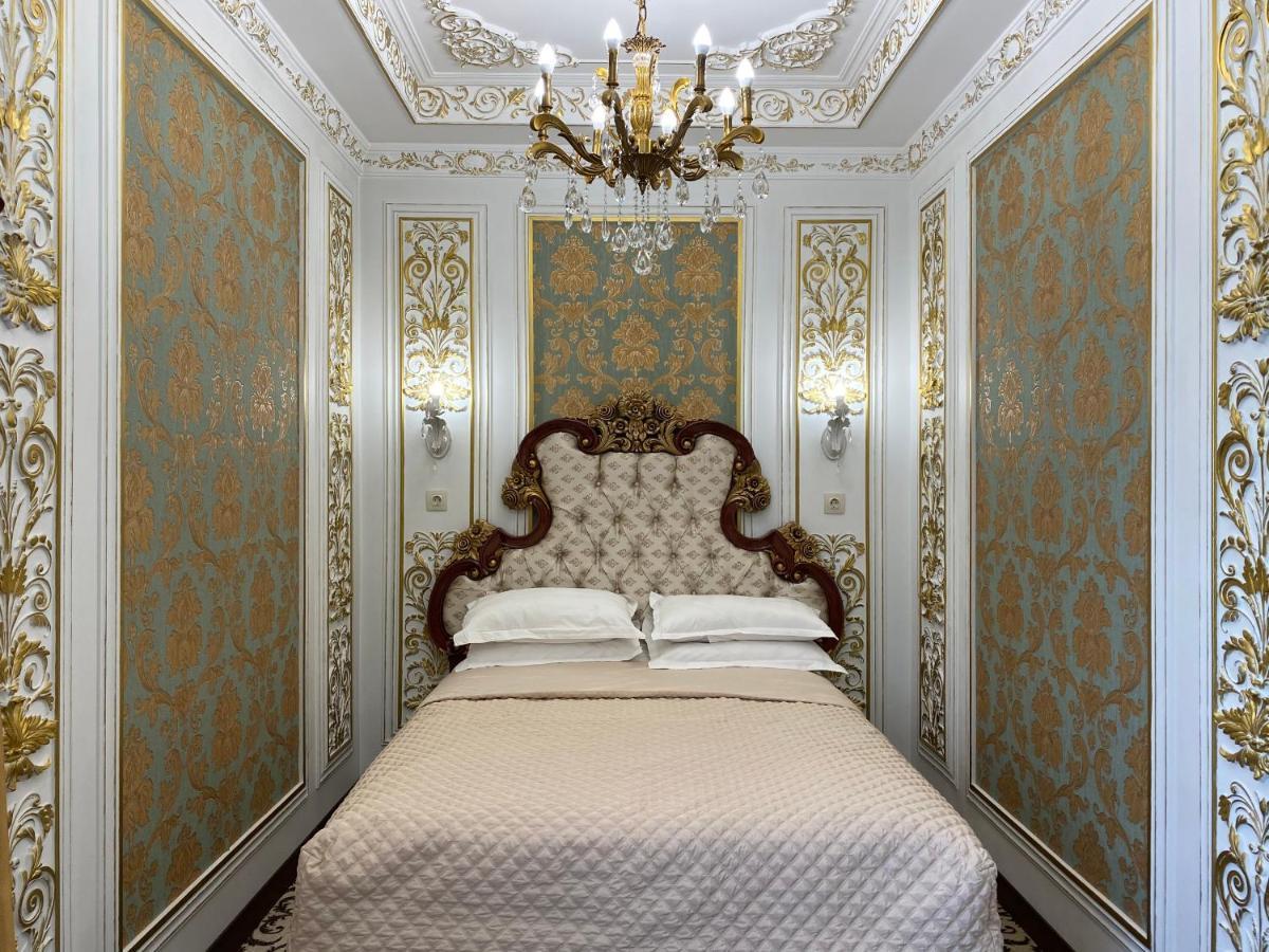 Lion Hotel Asztana Kültér fotó